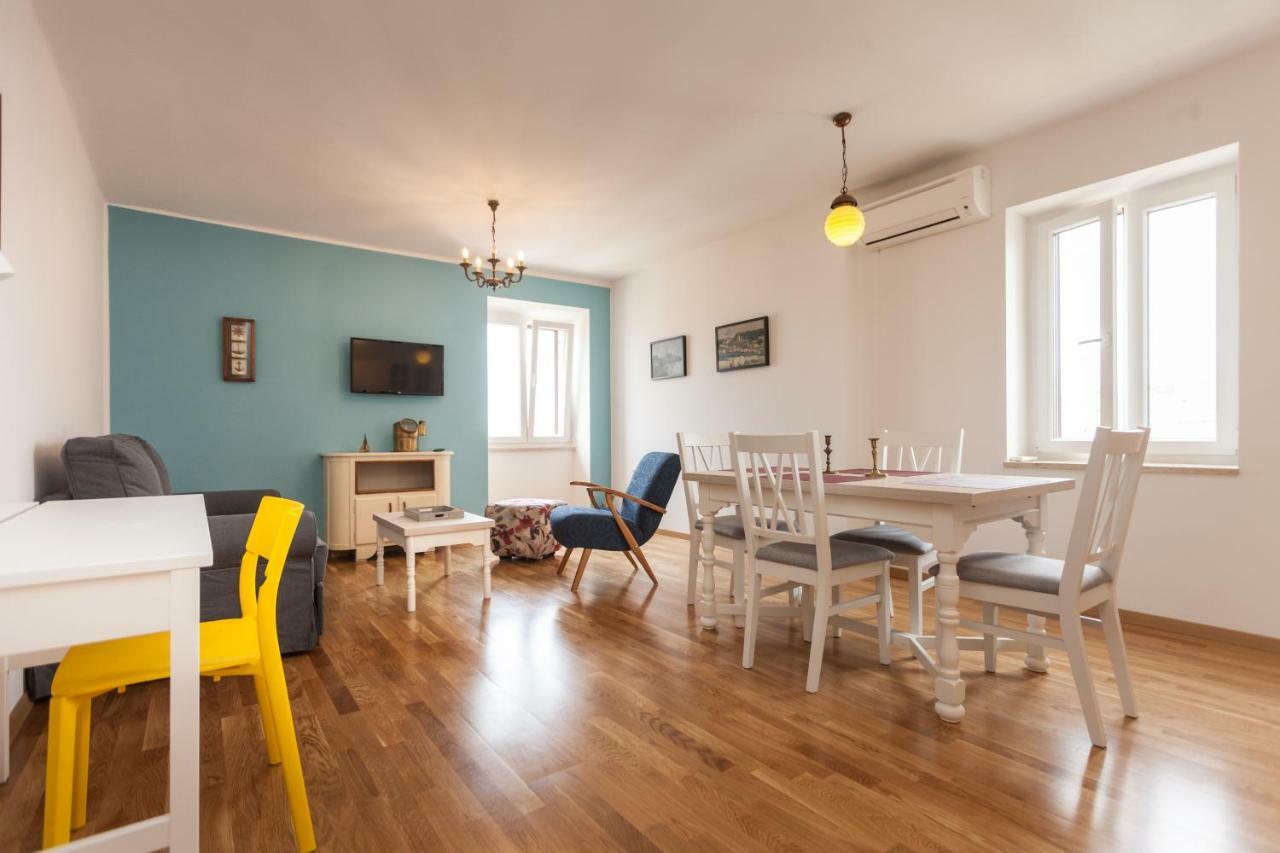 Amare Seaview Apartament